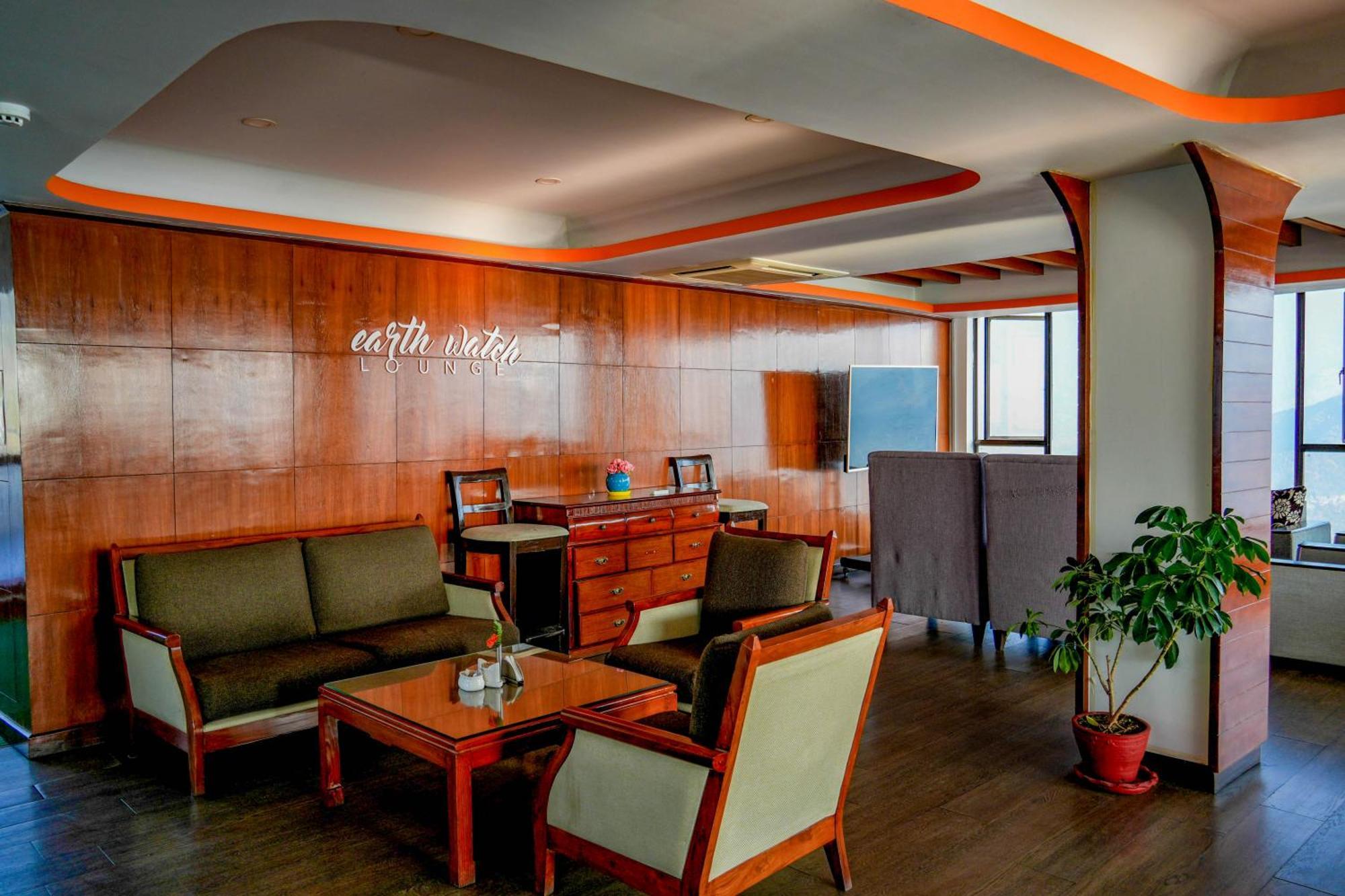 Himalayan Front Hotel By Kgh Group Pokhara Exterior photo