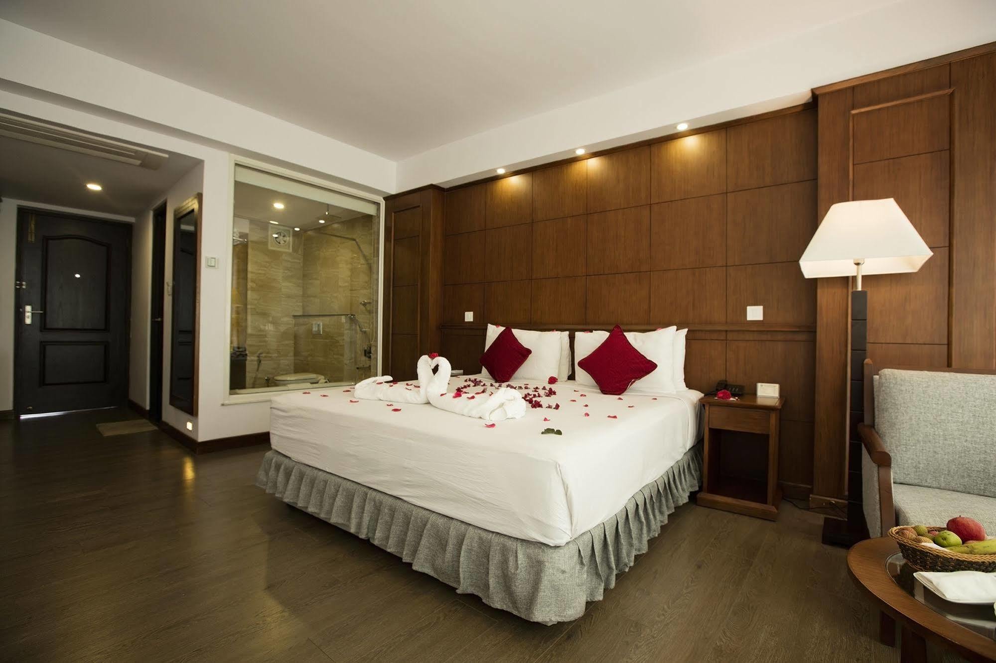 Himalayan Front Hotel By Kgh Group Pokhara Exterior photo